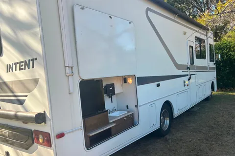 31 foot class A great for group travel or family’s with kids