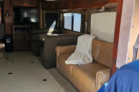 Hotel in wheels
