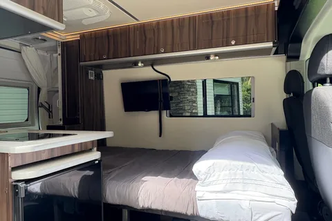 East Coast Getaway Luxury RV 🚐