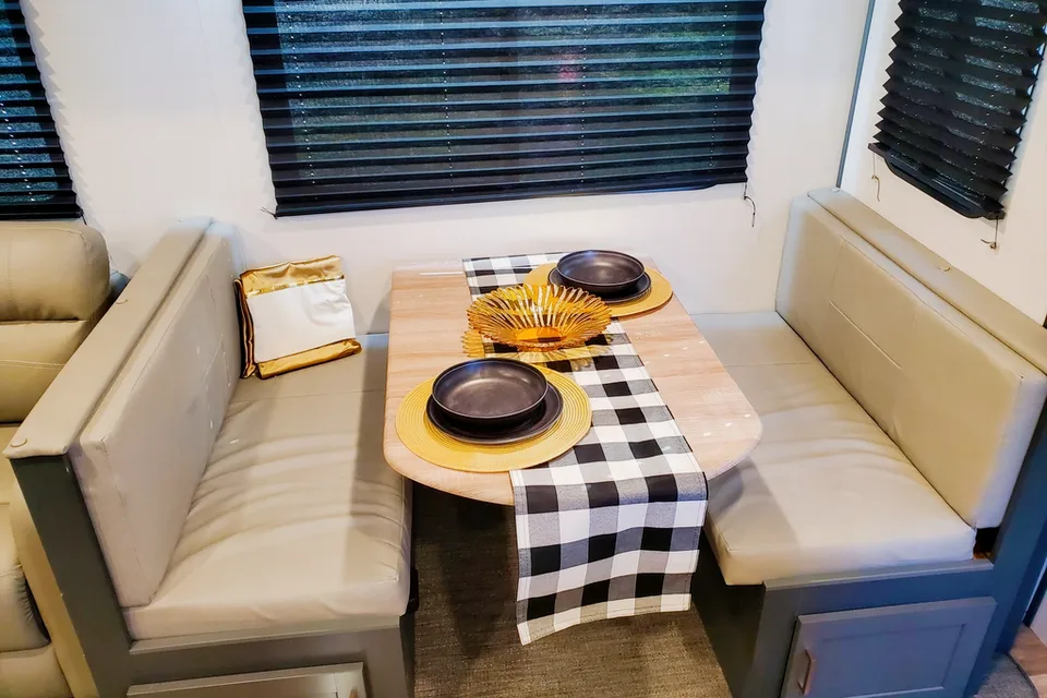Rv Rentals Way Of Life's Peaceful Getaway! Keystone Bullet Travel Trailer B1