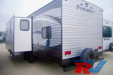 2018 Prowler Lynx with Bunkhouse