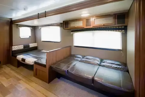 2018 Prowler Lynx with Bunkhouse