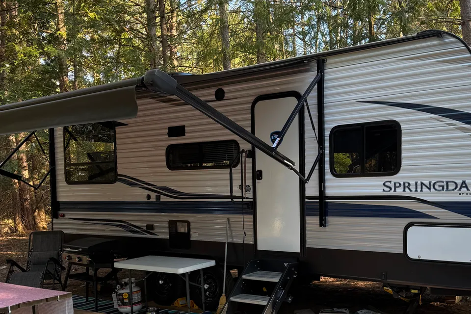Doug's Keystone Springdale Travel Trailer