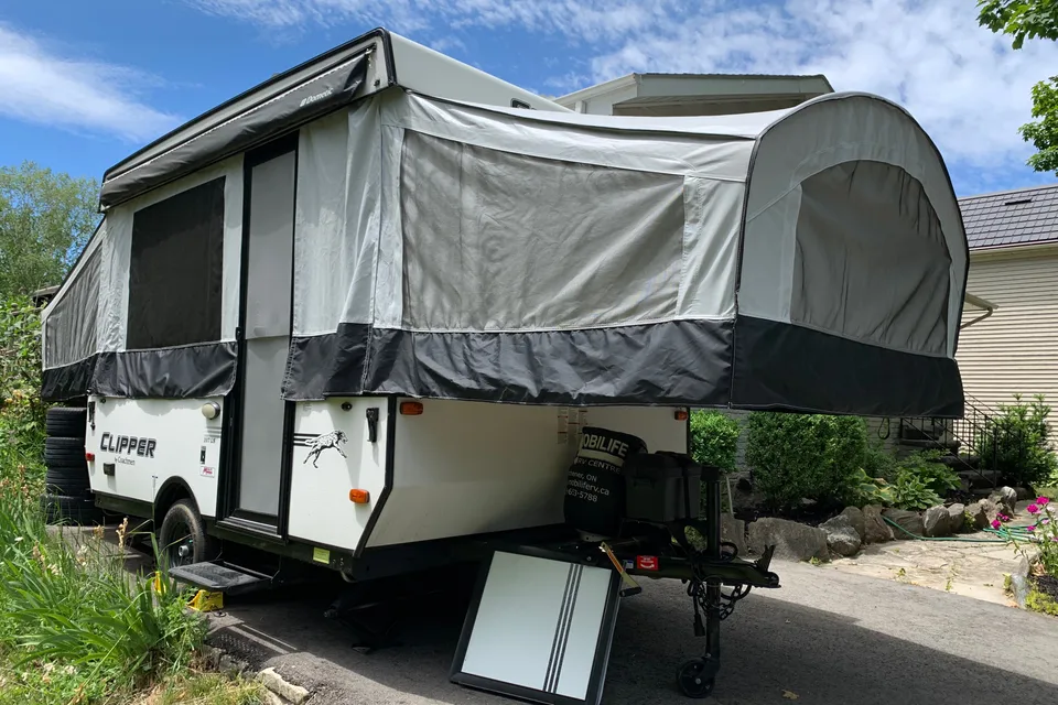 Zach's 2019 Coachmen Clipper Tent Trailer