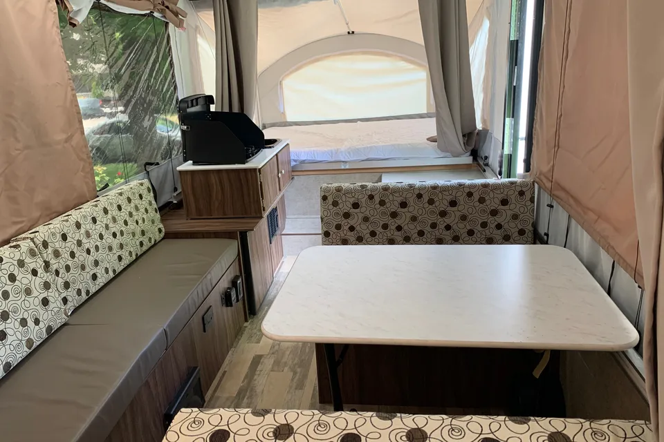 Zach's 2019 Coachmen Clipper Tent Trailer