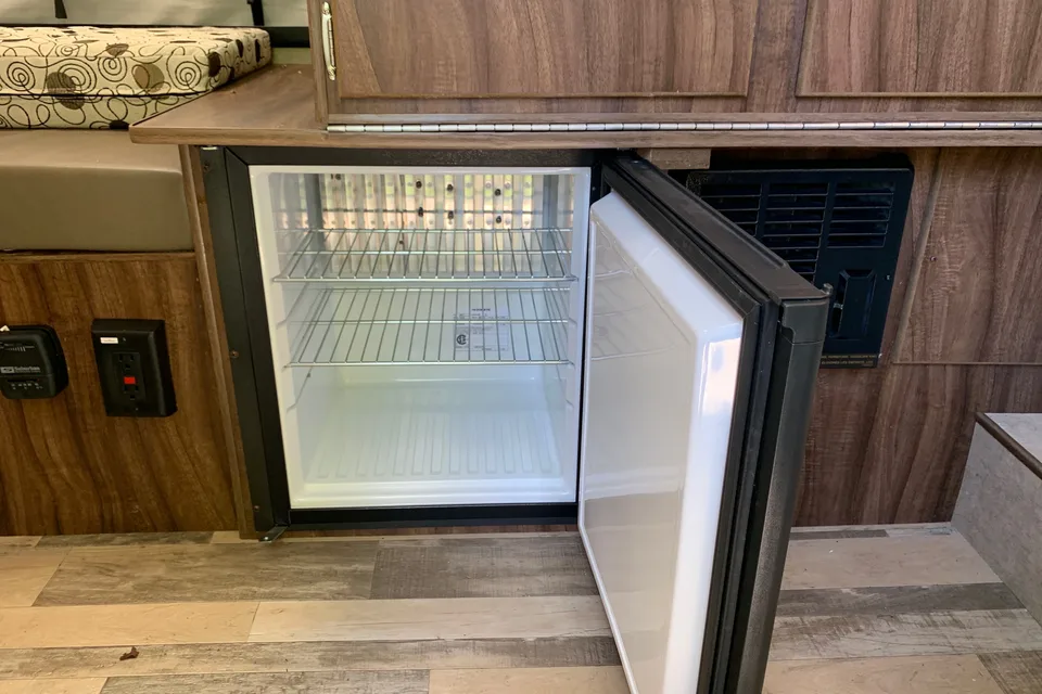 Zach's 2019 Coachmen Clipper Tent Trailer