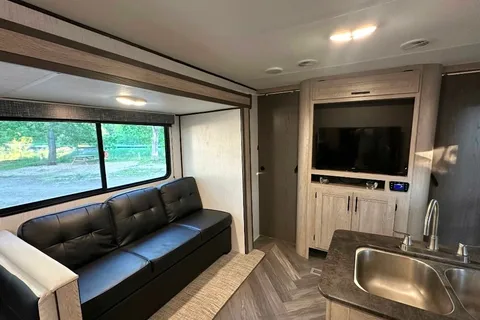 Sergei's Heartland Prowler 320 BH Travel Trailer
