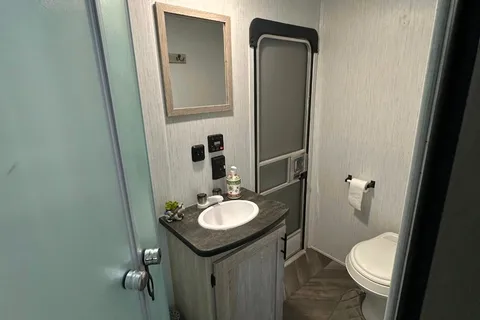 Sergei's Heartland Prowler 320 BH Travel Trailer