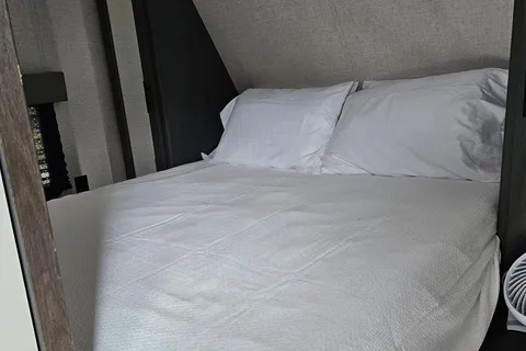 Delivery Only Camper | Fully Stocked | No Hidden Fees | Free Generator Use