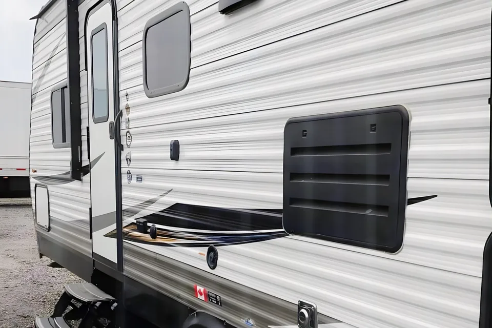 The Glamper Camper