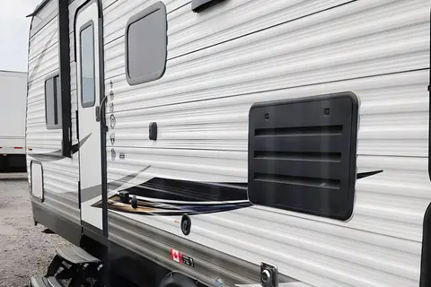 The Glamper Camper