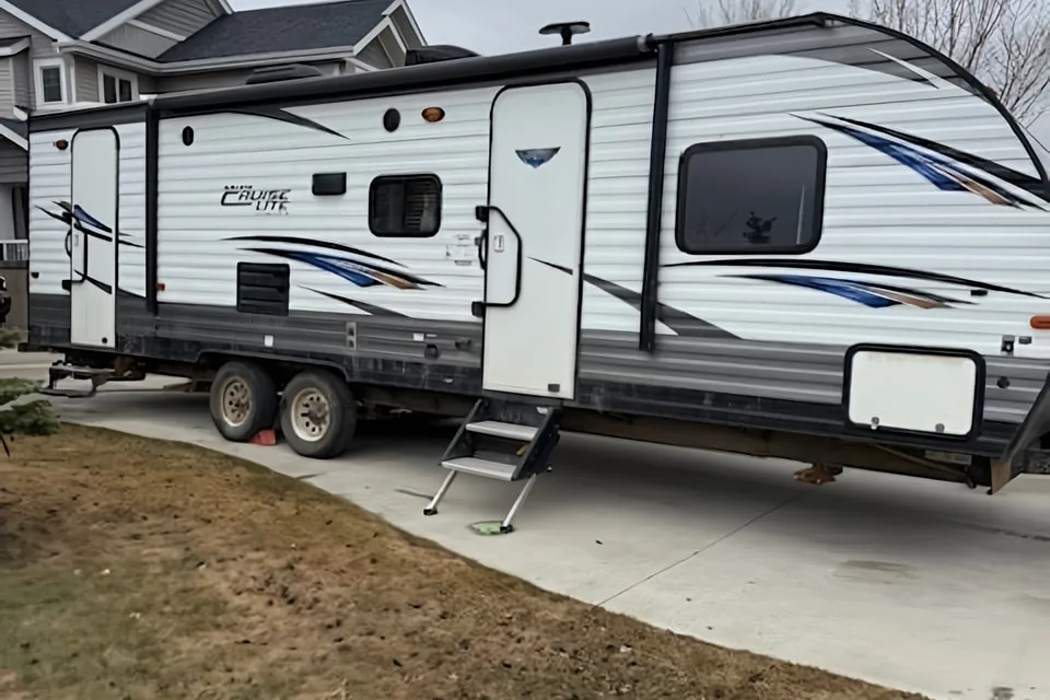 Alan's Forest River Salem cruise lite 263 bhix Travel Trailer