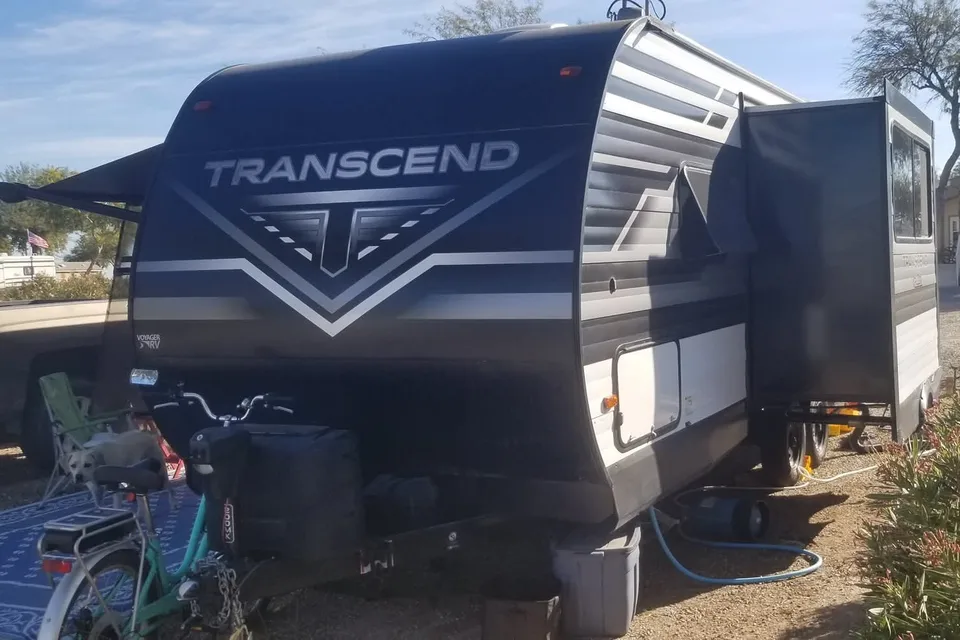 FlamingoDuo’s Grand Design Transcend XPlor 200MK Travel Trailer
