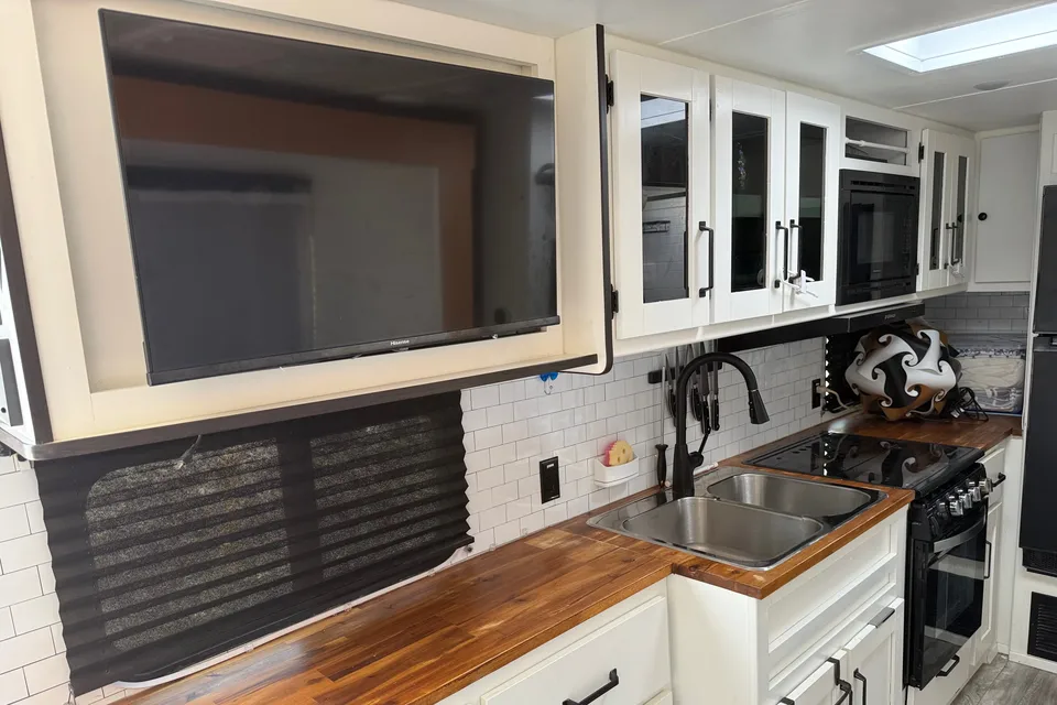 FlamingoDuo’s Grand Design Transcend XPlor 200MK Travel Trailer