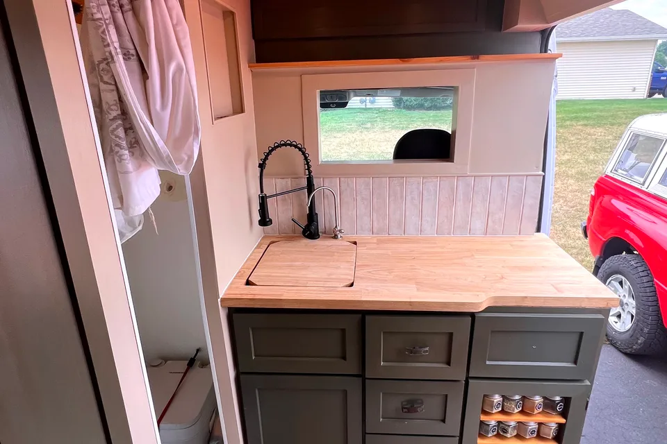 Freebird Off Grid Van