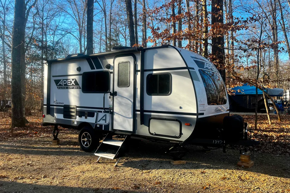 2022 Bunkhouse Off-Grid SUV/Mid-Size Truck Towable!