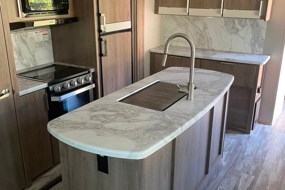 Travel Trailer - Couple's Getaway