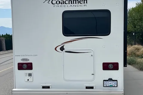 Raymond's Coachmen Freelander Class C