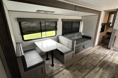2022 Coleman Cozy Camper | Sleeps 6-8 | Family Friendly | Adventure Ready!