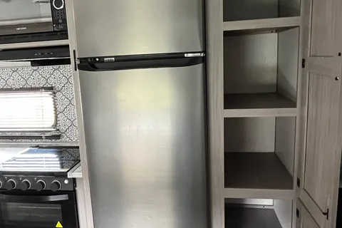 2022 Coleman Cozy Camper | Sleeps 6-8 | Family Friendly | Adventure Ready!
