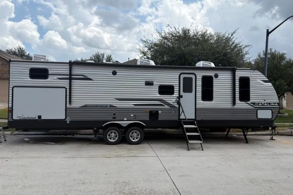 Coachmen 343BHTS Travel Trailer