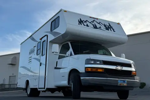 2012 Forest River Forester | Fully Equipped Family RV | Reno
