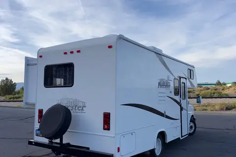2012 Forest River Forester | Fully Equipped Family RV | Reno