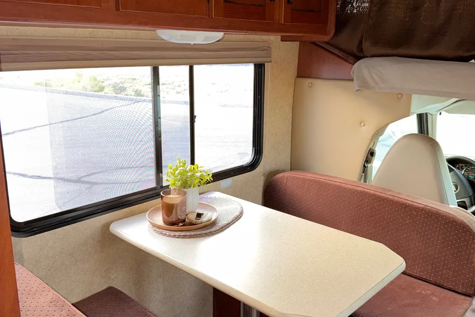 2012 Forest River Forester | Fully Equipped Family RV | Reno