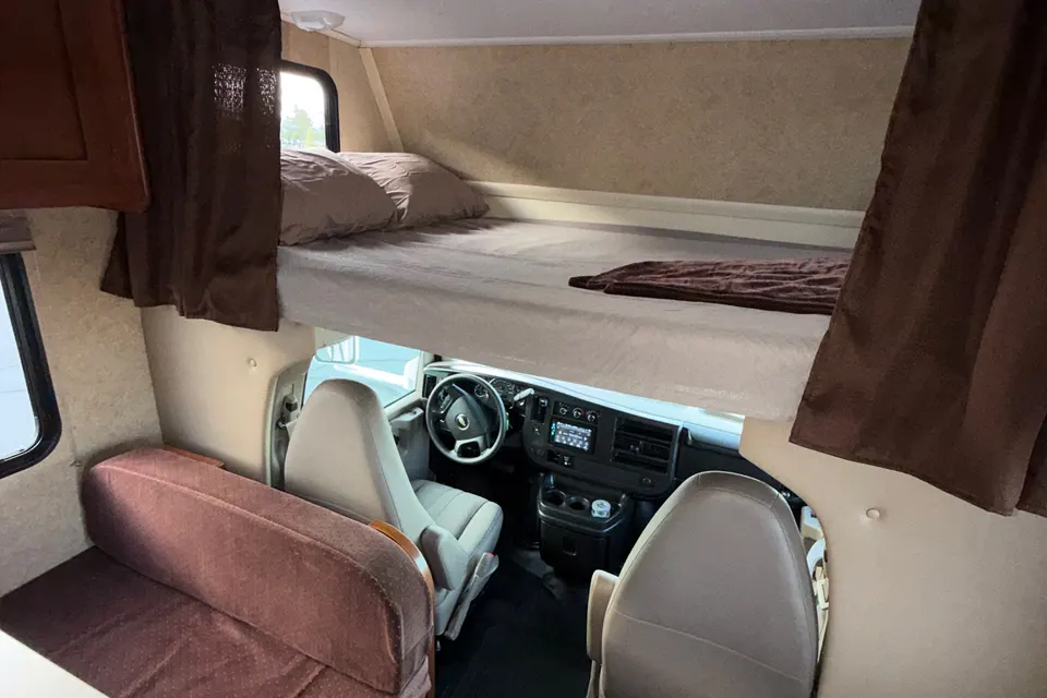 2012 Forest River Forester | Fully Equipped Family RV | Reno