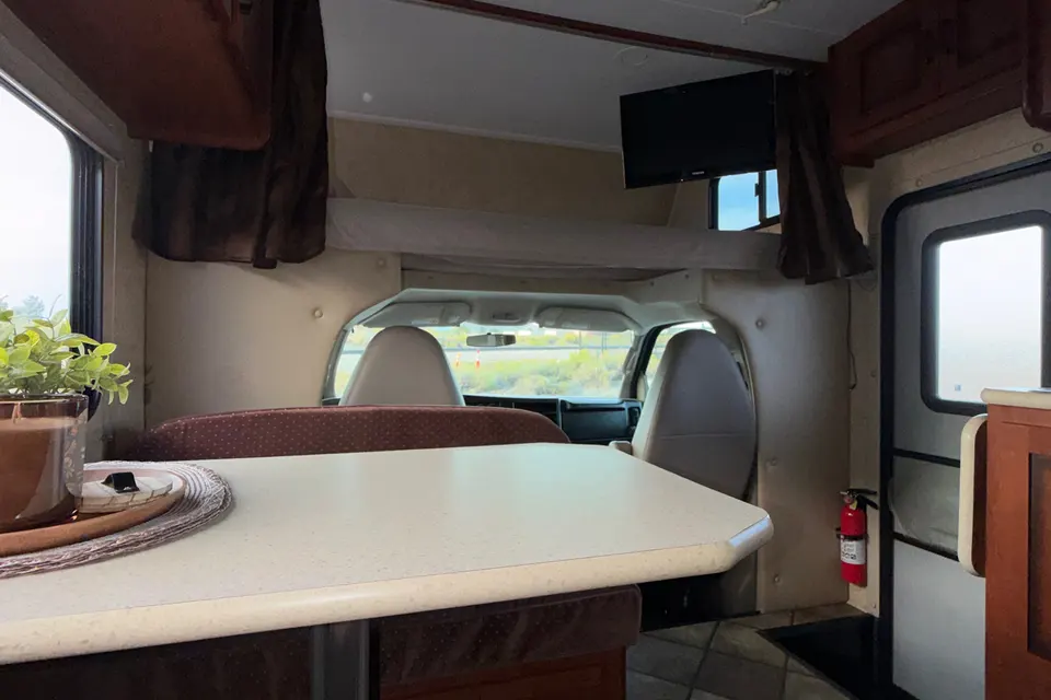 2012 Forest River Forester | Fully Equipped Family RV | Reno
