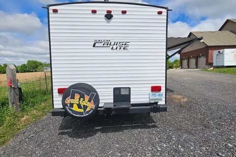2017 Forest River Salem Cruise Lite Travel Trailer
