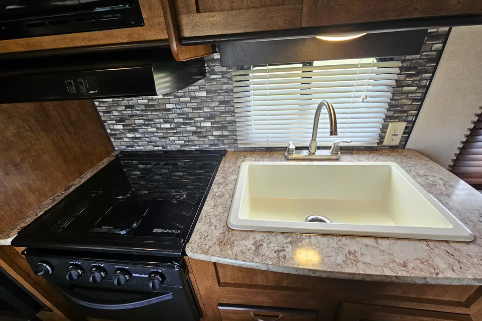 2017 Forest River Salem Cruise Lite Travel Trailer