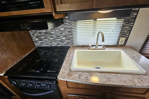 2017 Forest River Salem Cruise Lite Travel Trailer