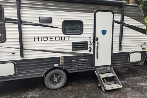 Michael Christy Keystone Hideout Travel Trailer