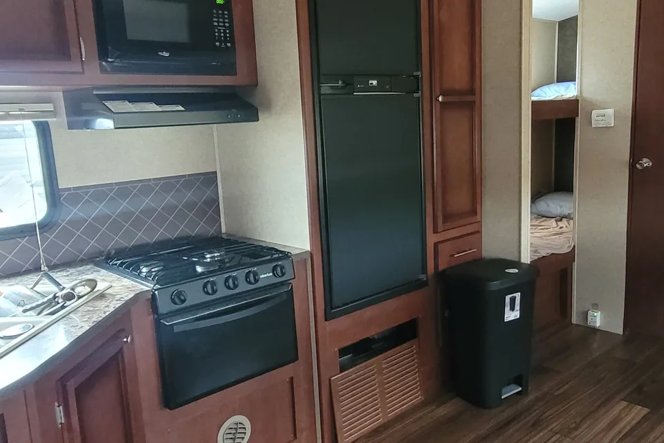 Family-Friendly 30ft spacious trailer