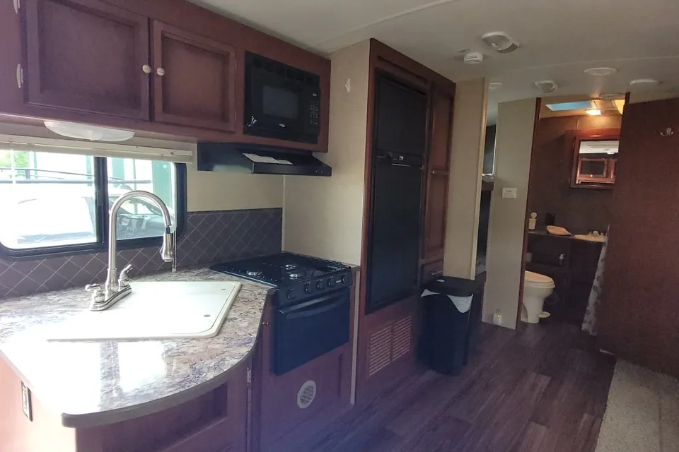 Family-Friendly 30ft spacious trailer