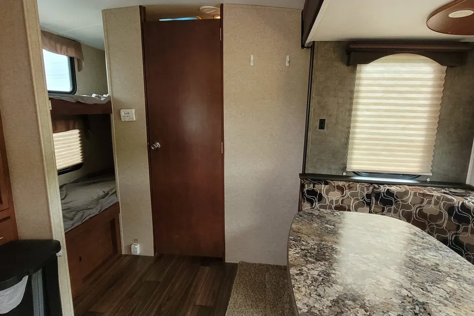 Family-Friendly 30ft spacious trailer