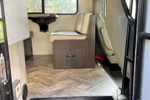 Eric's Forest River Sunseeker LE Class C