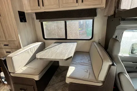 Eric's Forest River Sunseeker LE Class C
