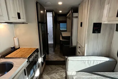 Eric's Forest River Sunseeker LE Class C