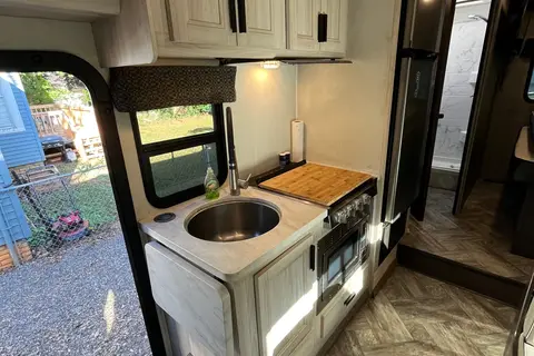 Eric's Forest River Sunseeker LE Class C