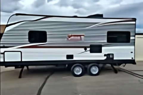 "Chill'n 2"Dutchmen Coleman Lantern LT Travel Trailer