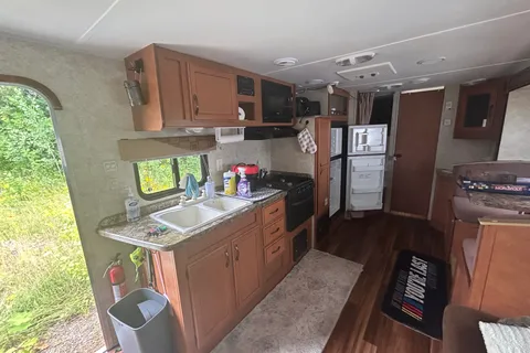 T's Gulf Stream Sportsman Travel Trailer