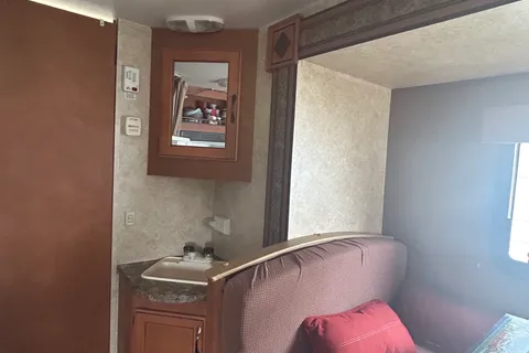 T's Gulf Stream Sportsman Travel Trailer