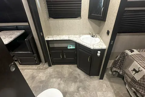Grand Design Imagine 3000 QB 35 Travel Trailer