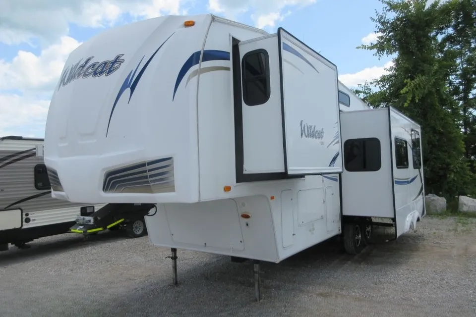 Travis & Danielle's Forest River Wildcat Fifth Wheel