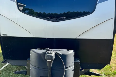 Kassandra's Dutchmen Rubicon Travel Trailer