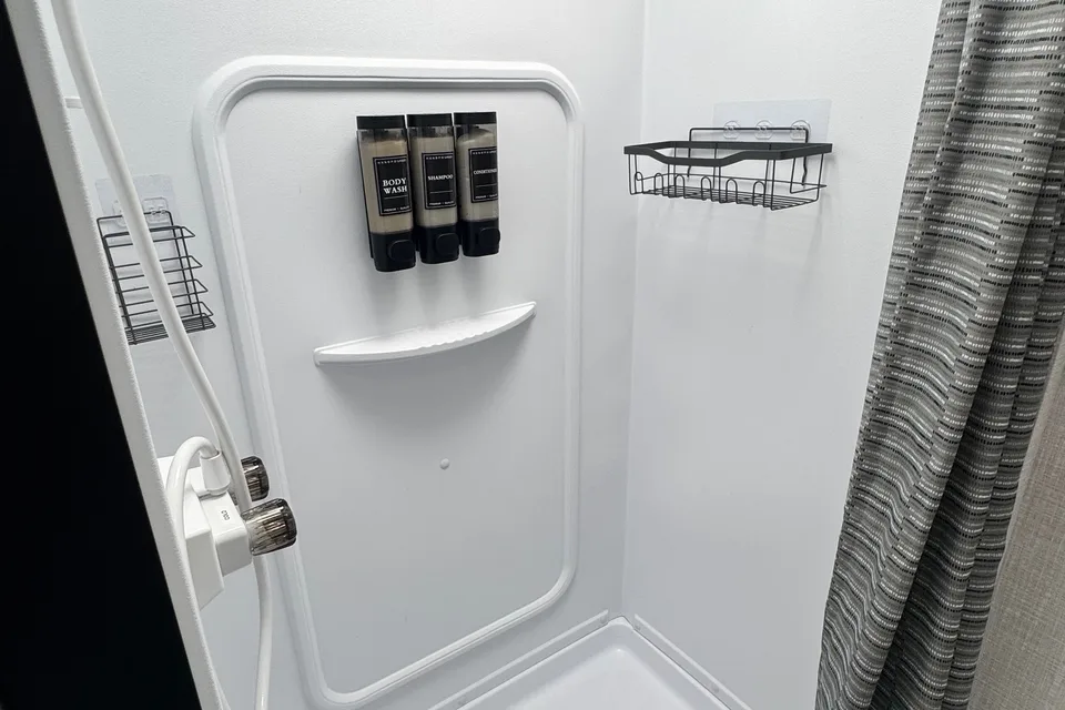 Kassandra's Dutchmen Rubicon Travel Trailer