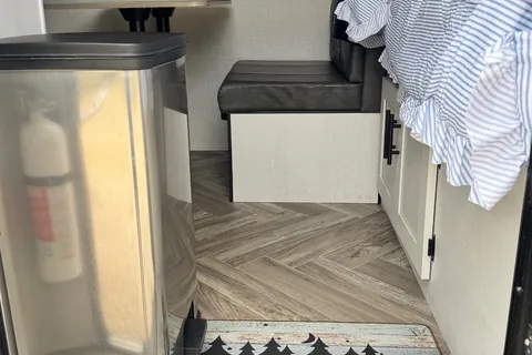 Kassandra's Dutchmen Rubicon Travel Trailer