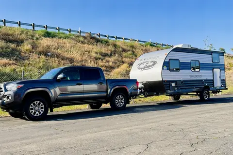 **BEST FOR RV PARKS & BEACH+EASY TO TOW+SLEEPS 5**